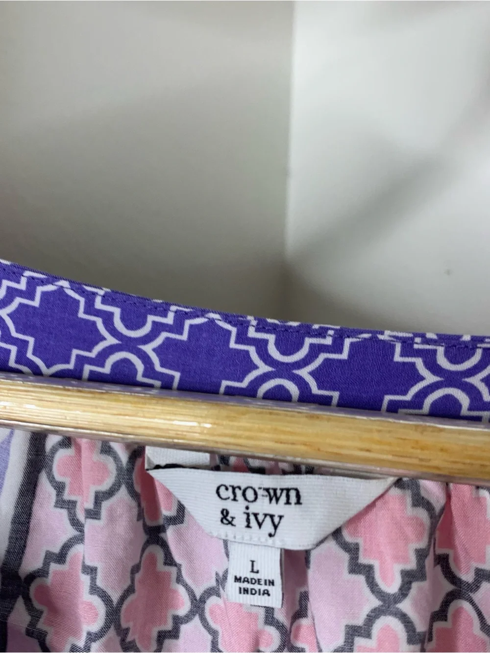 Crown & Ivy Boho Floral & Elephant Print Peasant Top Pink & Purple Size L